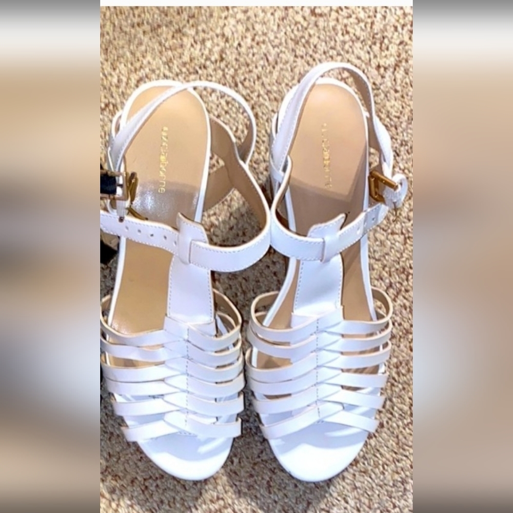 Liz Claiborne Wedges size 8.5